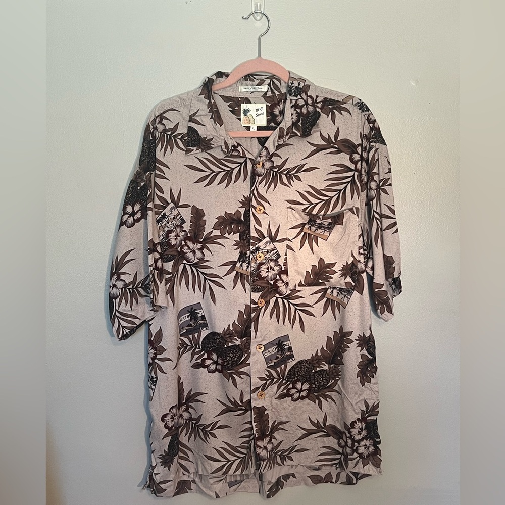 M.E. Sport Hawaiian “cruising” button up shirt size XL
